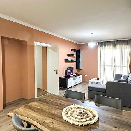 Grand Park 2Br Apartment Tirana Buitenkant foto
