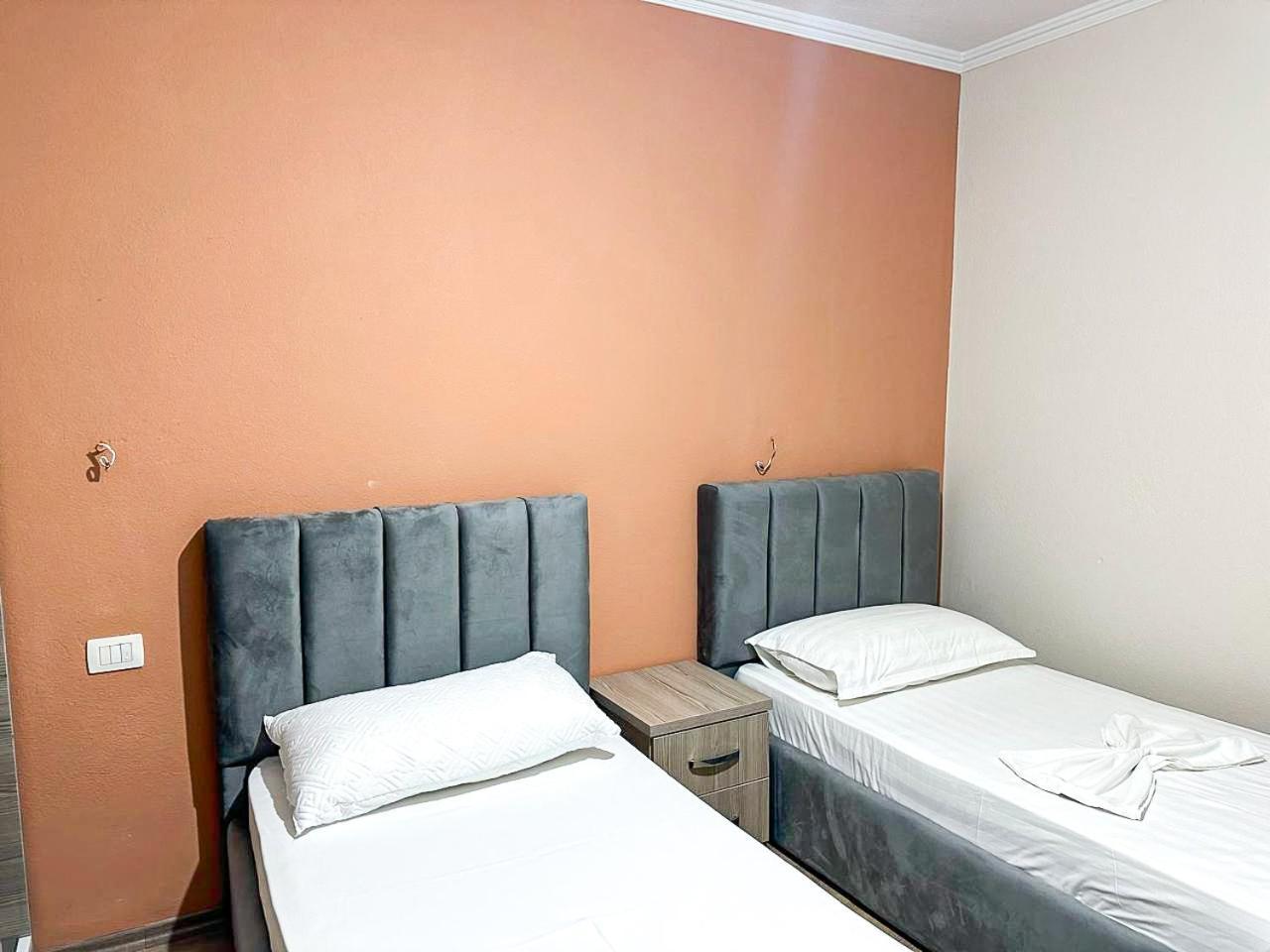 Grand Park 2Br Apartment Tirana Buitenkant foto